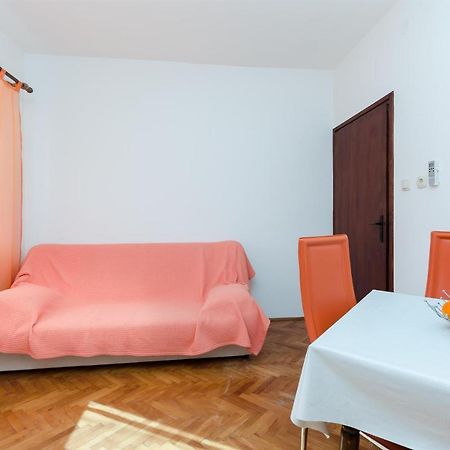 Apartments Mirjana B ロパール エクステリア 写真