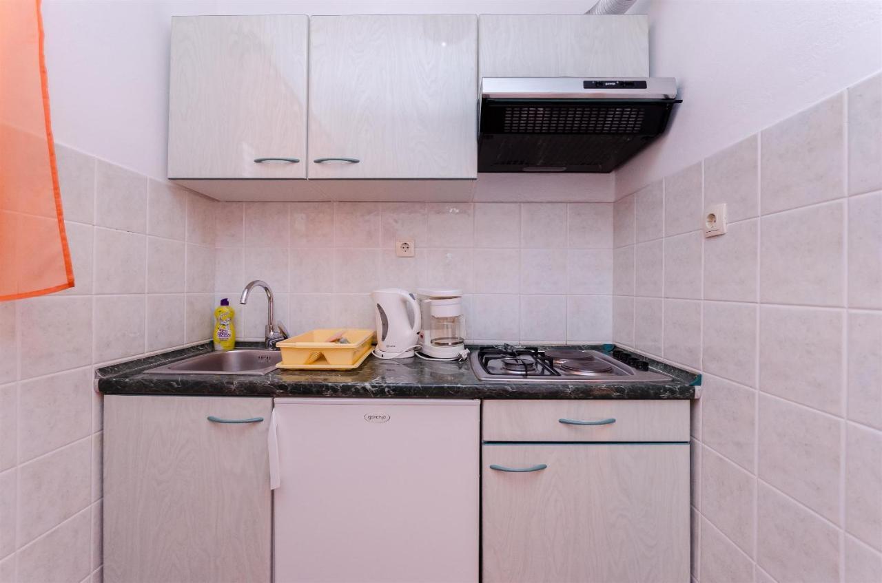 Apartments Mirjana B ロパール エクステリア 写真