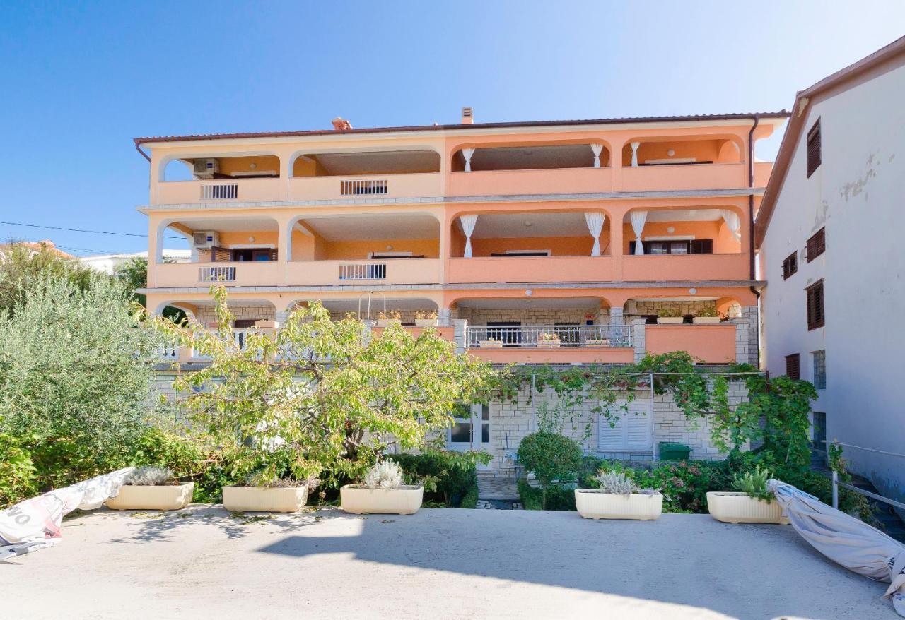Apartments Mirjana B ロパール エクステリア 写真